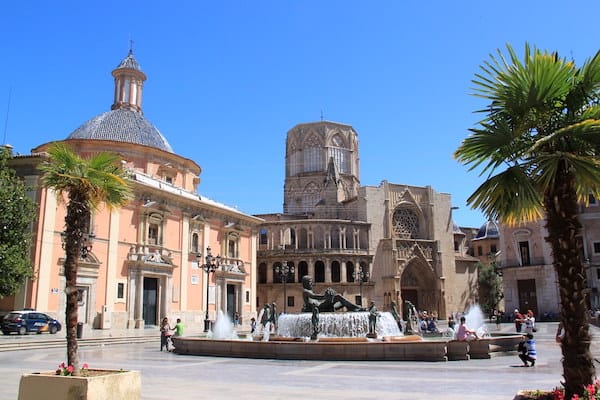 Place de Virgen